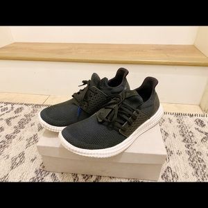 Adidas mens Athletics 24/7 Trainer *almost new